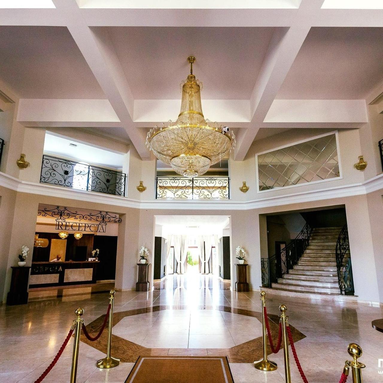 Hotel Rozdroze Nieborów Εξωτερικό φωτογραφία